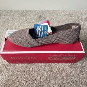 Skechers Air Cooled Memory Foam Cleo Ballet Flats Honeycomb Dark Taupe NWT